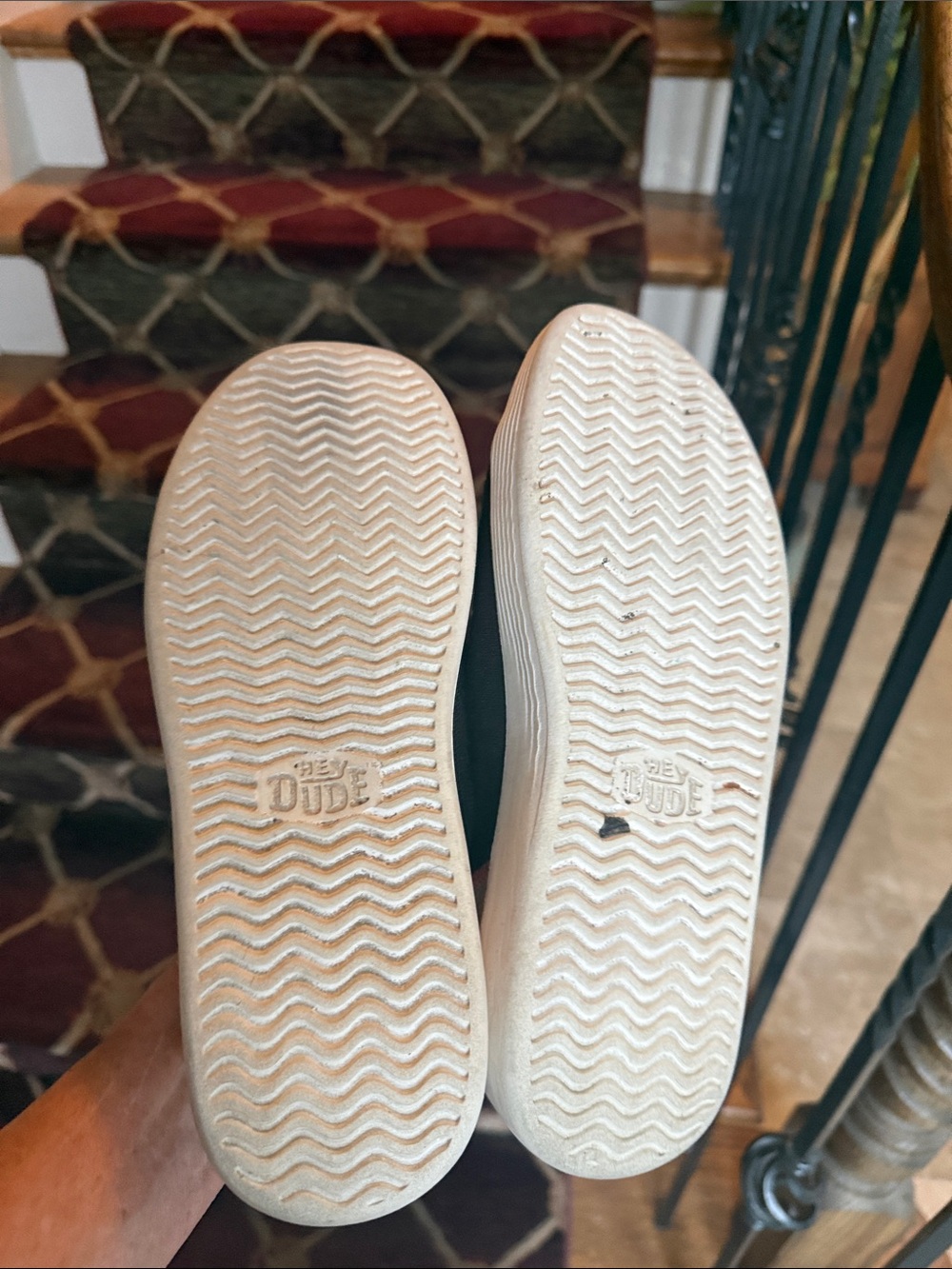 HEY DUDE CODY CRAFY SLIP ON PLATFORM excellent t condition women 8. - Picture 8 of 9